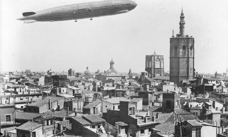 viaje dirigible zeppelin sobre Valencia