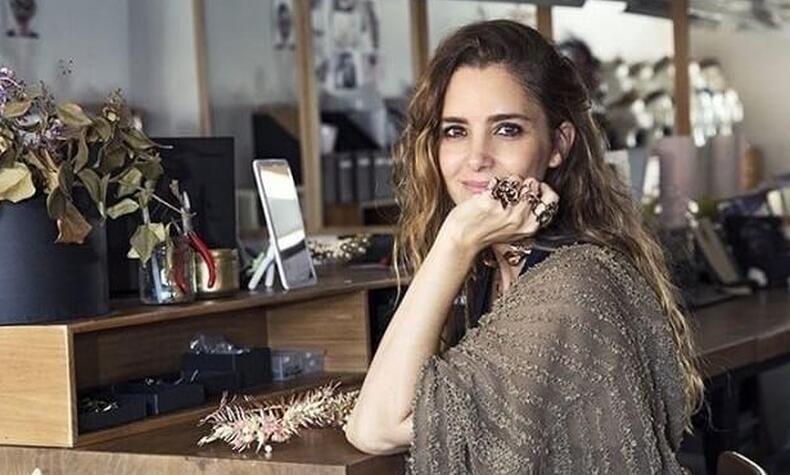 suma cruz en su taller de Madrid