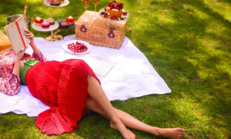 Disfrutar de un exclusivo picnic en los jardines del hotel. Fotos: Belmond Cadogan the cadogan belmond