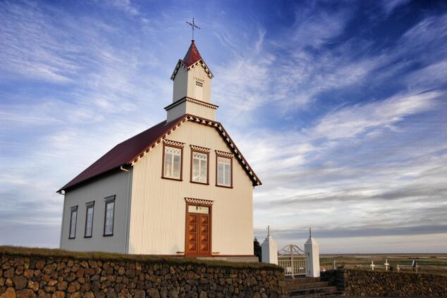 viaje lujo aventura Islandia Strandarkirkja