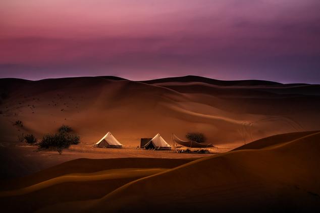viajes lujo experiencia aventura campamento desierto Omán