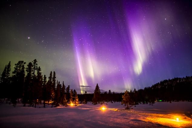 viaje lujo aurora boreal suecia