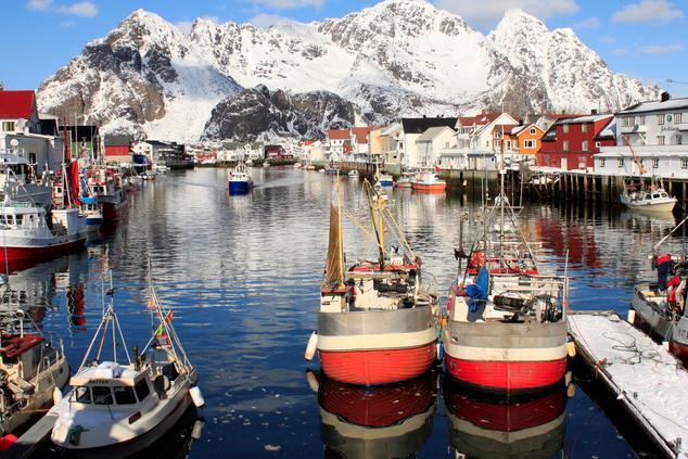 Las islas Lofoten cautivan con sus coloridas casas y sus habitantes hospitalarios islas lofoten ártico