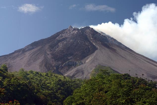 Monte Merapi volcán indonesia
