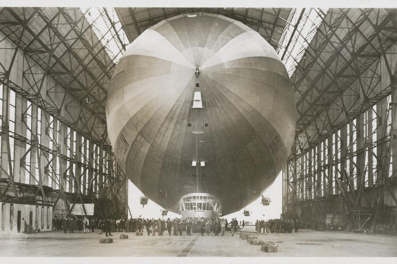 viaje dirigible graf zeppelin hangar