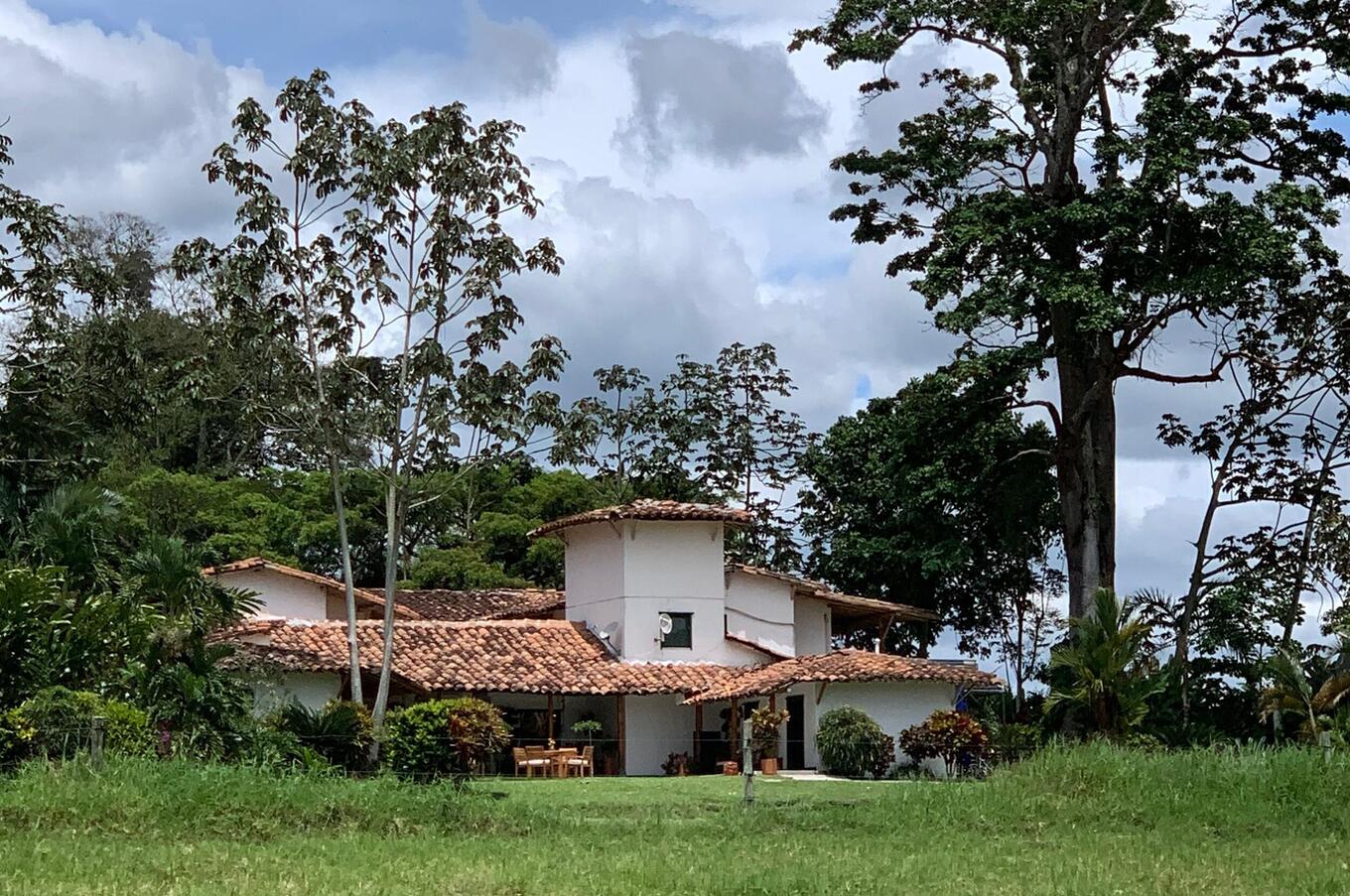 viaje lujo Colombia hacienda bambusa