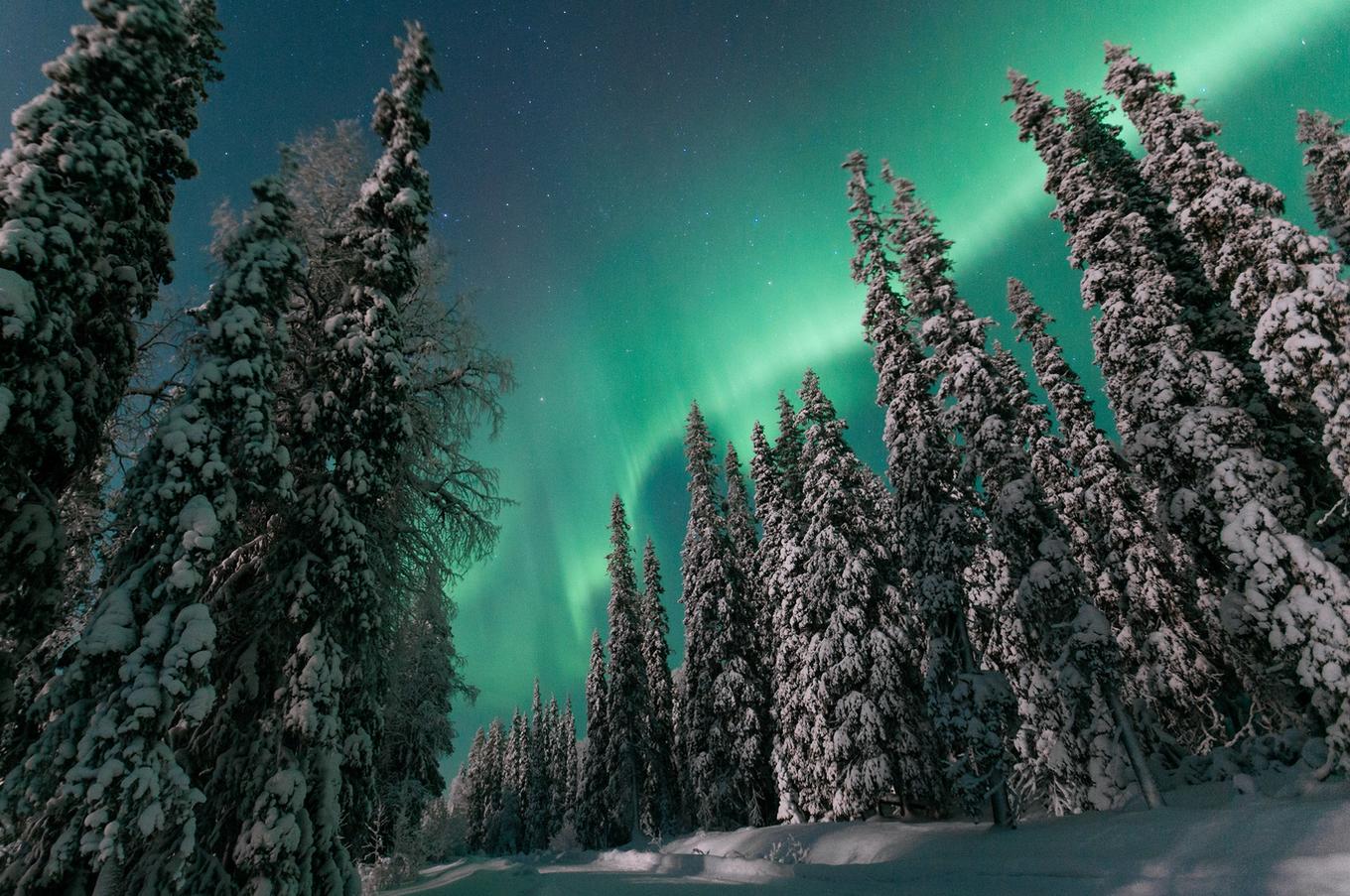 viaje lujo aurora boreal suecia