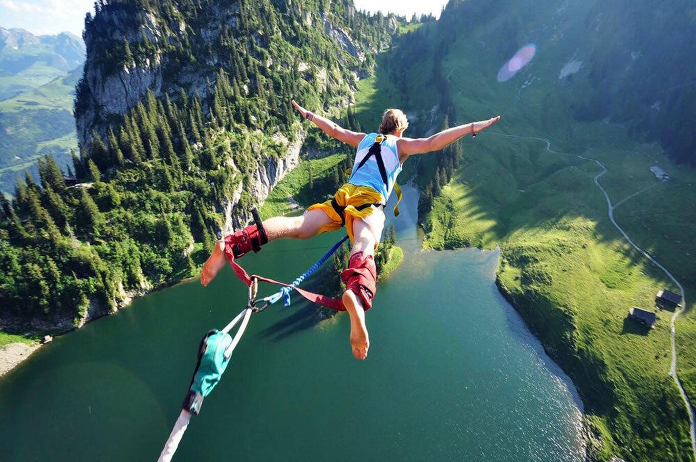 bungy jumping