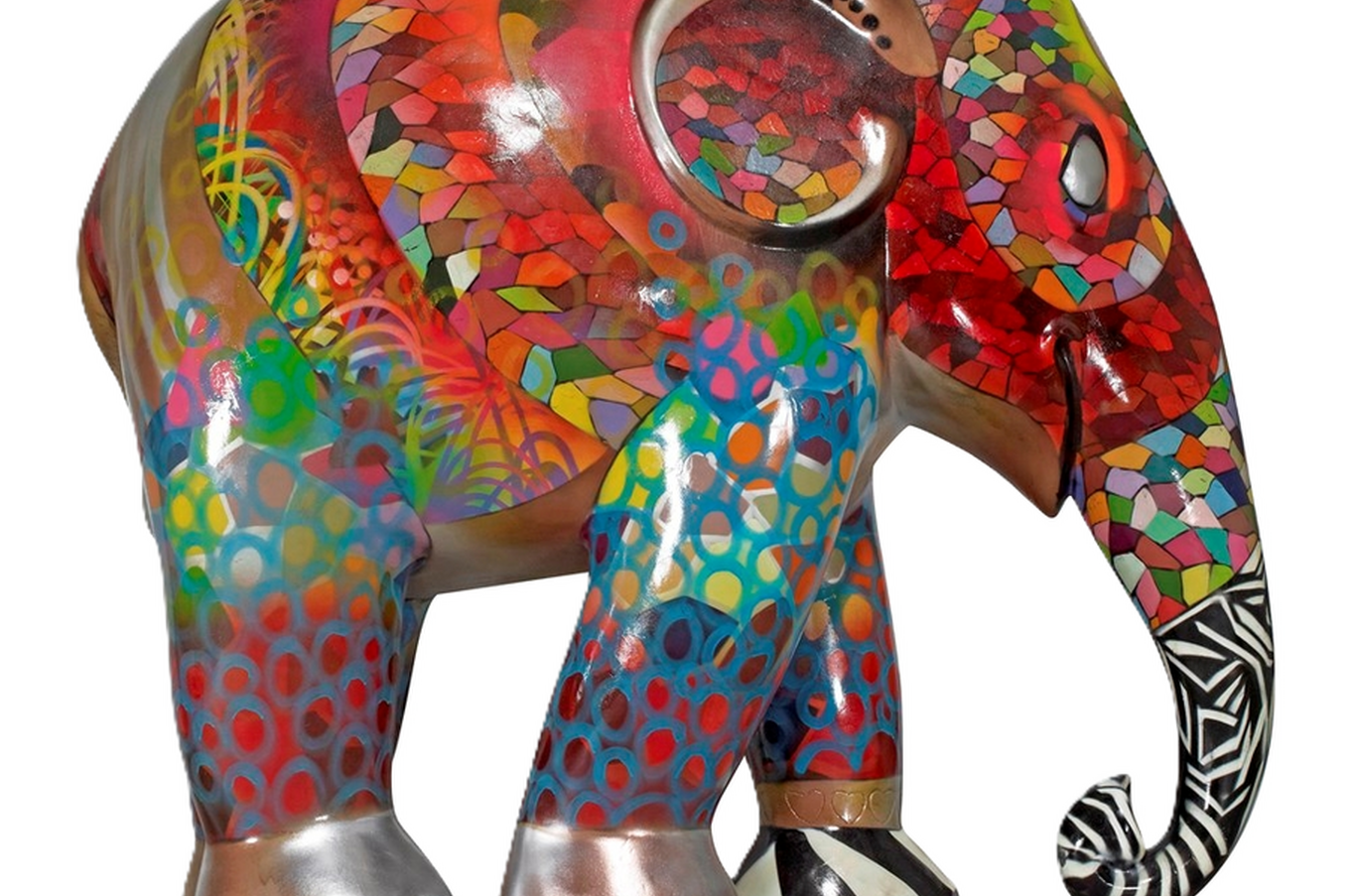 Representación actual del Uncle Elephant, Bua-Joom, obra del artista Chor Boogie. Se puede adquirir en Elephan Parade. Representación actual del Uncle Elephant, Bua-Joom, obra del artista Chor Boogie. Se puede adquirir en Elephan Parade.