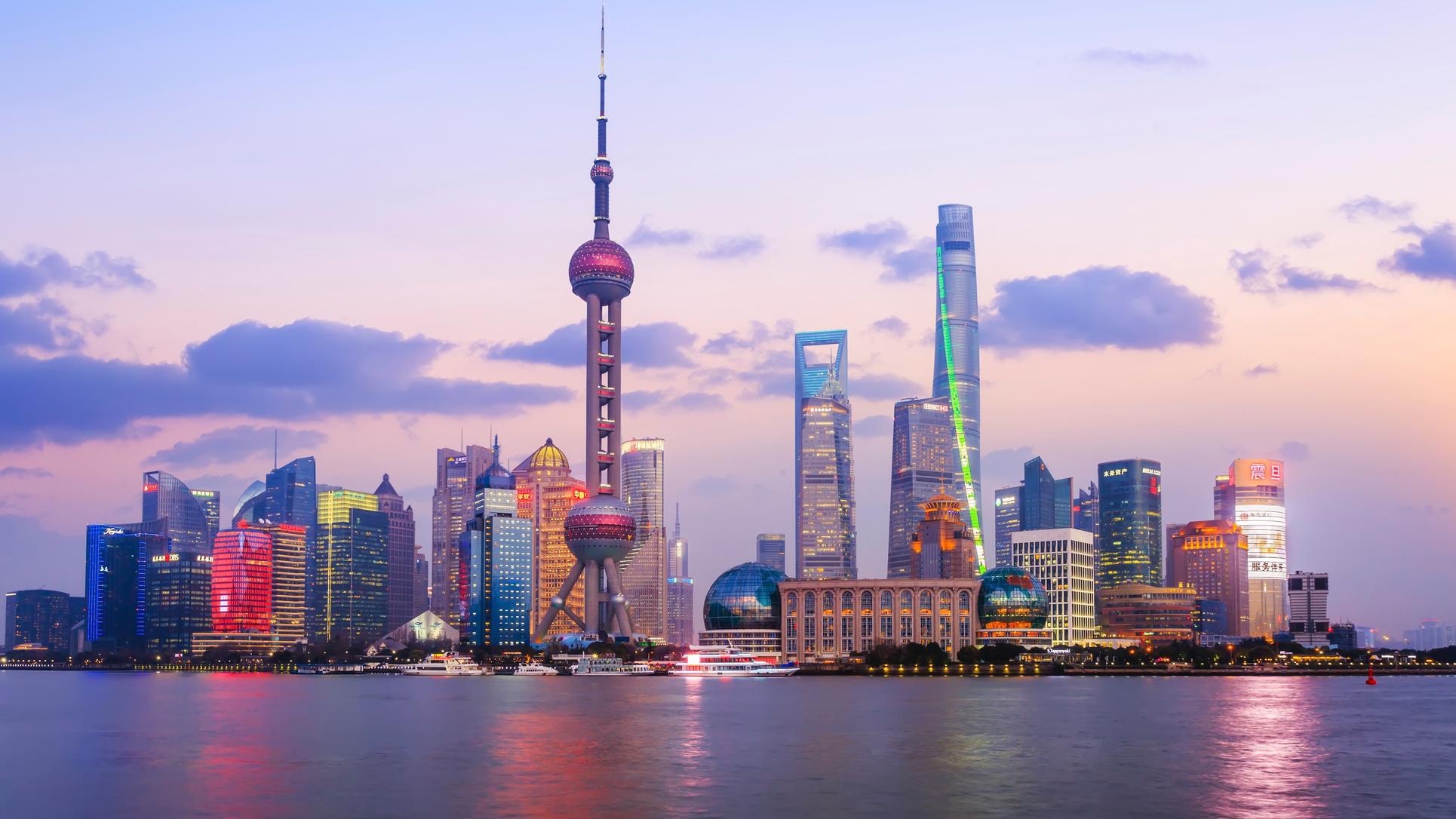 viajes lujo vuelta al mundo Shanghai skyline