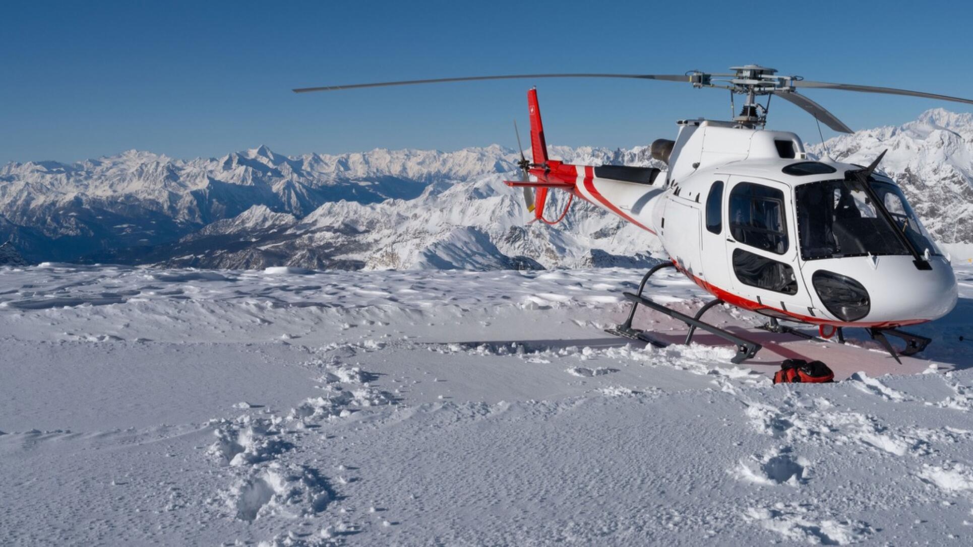 Zermatt helicoptero esqui Suiza