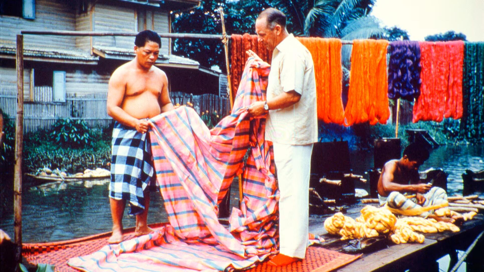 Jim Thompson seda Tailandia espía