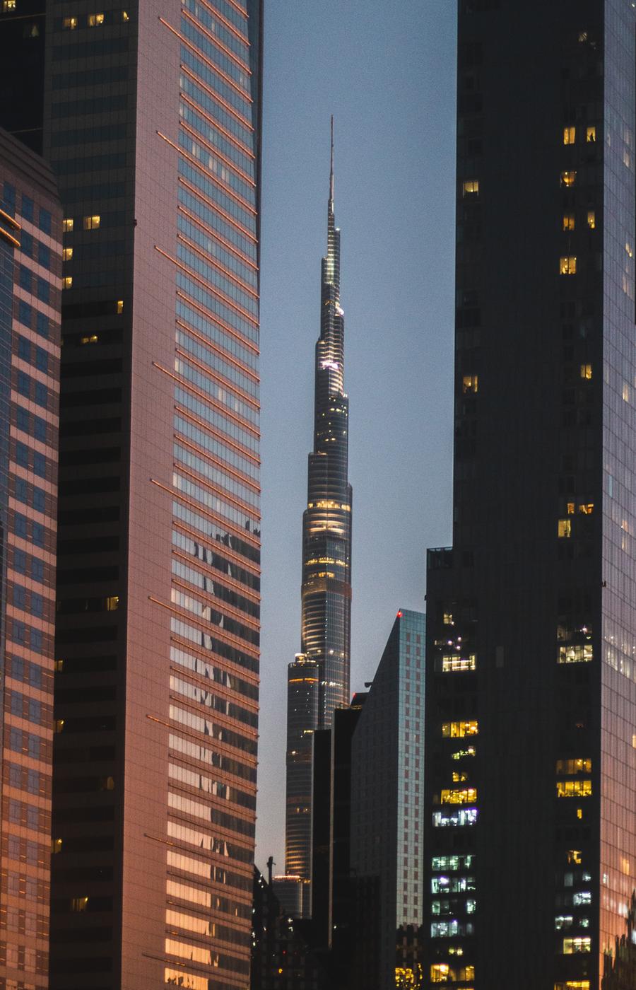 viaje de lujo emiratos árabes dubai torre burj khalifa