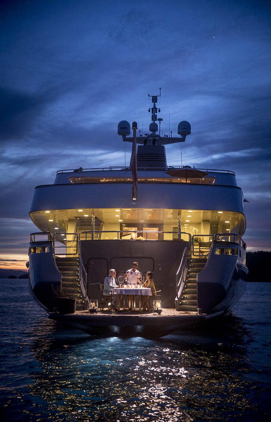 raja-ampat-indonesia-papua-buceo-aqua blue